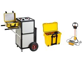 （一）、草莓短视频下载测试仪（主机） 　　可测的草莓短视频下载类型： 　　各种截面的铝芯或铜芯电力电缆、同轴电缆、及其他类型电缆的：闪络性草莓短视频下载或电阻值极高的故障；封闭性草莓短视频下载或一般高阻的故障；电缆的低阻故障、短路或开路故障；电缆长度和电波在电缆中的传播速度。 规格及参数 　　可测电缆的电压等级： 35KV 以下；最大测试距离： 15Km；工作极限误差： ±3%；使用环境温度： -10～40℃；使用环境湿度： 45～75 %；工 作 电 源： 可充电电池功 耗： 30W；外 形 尺 寸： 230*140*270（mm3）；重 量： 2 kg； 　　（二）、草莓短视频下载定位仪 　　WD-213X草莓短视频下载综合测试系统配备了一流的集成电路和放大器。在WD-213X草莓短视频下载综合测试系统的声音通道上的过滤装置最大限度地去除干扰噪音，同时增强电弧产生的声 音。液晶显示屏可同时显示声音脉冲和磁脉冲以及故障点距探头测试点的距离。这样通过监听地下声音的变化及显示距离来共同判断故障点。 　　规格及参数 　　可同步接受故障点放电时产生的声波和电磁波并显示探头到故障点的距离；显示距离： 最大22.6米，最小距离0.1米；电源电压： 9V；功 耗： 0.2W；使用温度： - 10-40℃；外形尺寸： 定位仪：180*80*70； 探 头：Ф85*90；重 量： 1.5Kg（含探头）；